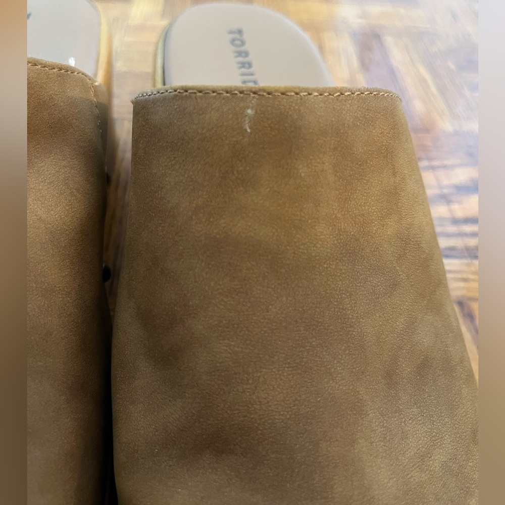 Torrid Clogs - Picture 2 of 5